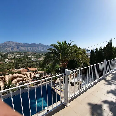 Haus Mit Pool Und Meerblick 펜션 *